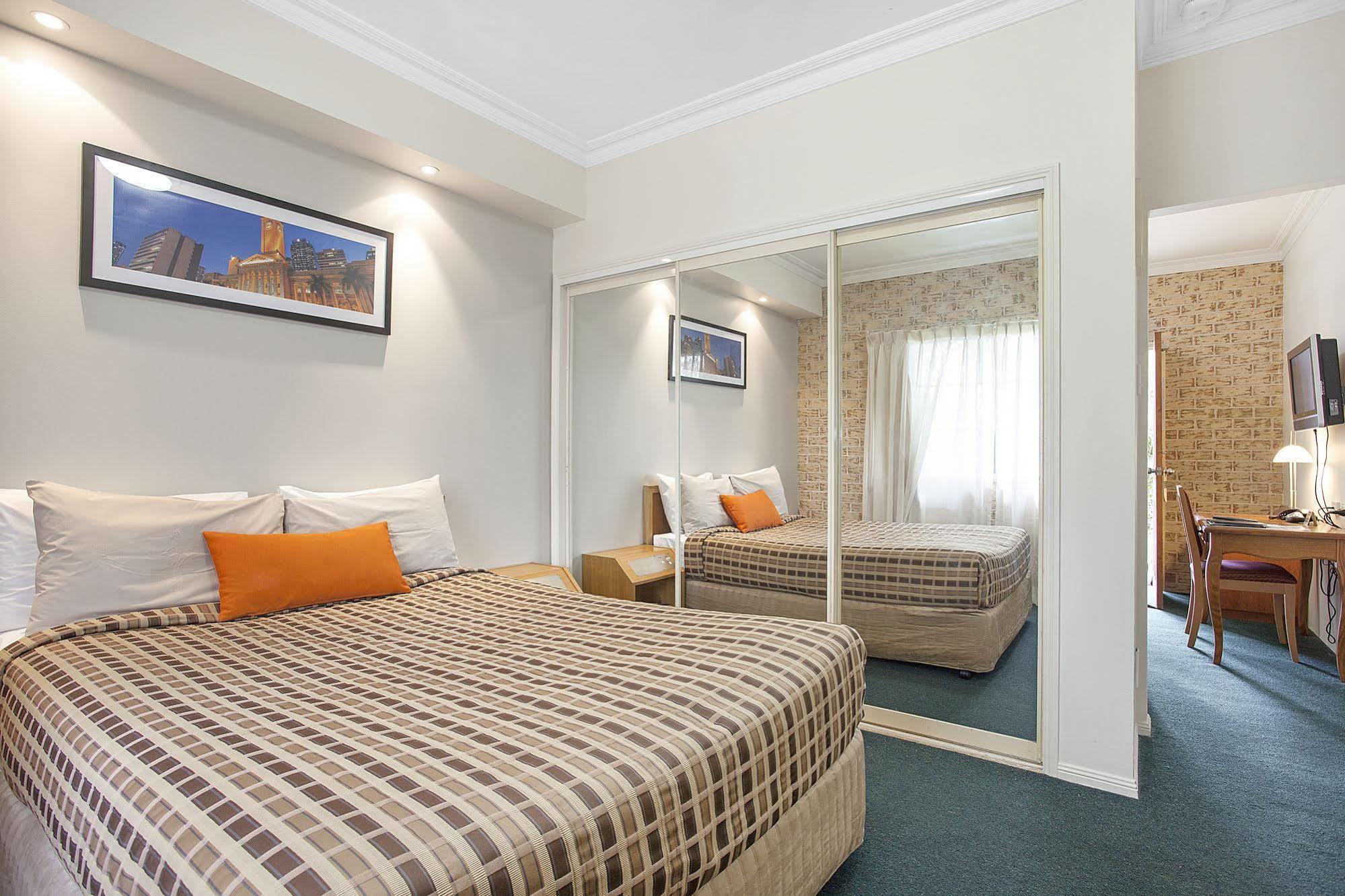 Coopers Colonial Motel Brisbane Buitenkant foto